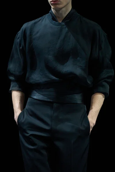 Look 75